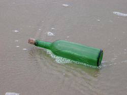 392-bottle_in_the_ocean_0308.jpg