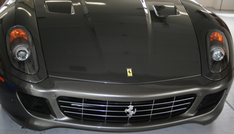 Ferrari 599 - Classic lines remnicsent of the original Testarossa 