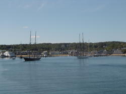 722-boats_in_the_harbor01310.jpg