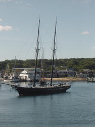 723-boats_in_the_harbor01312.jpg