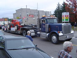 714-local_parade01088.jpg