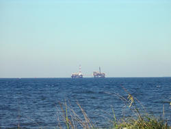 742-off_coast_drilling_288.jpg