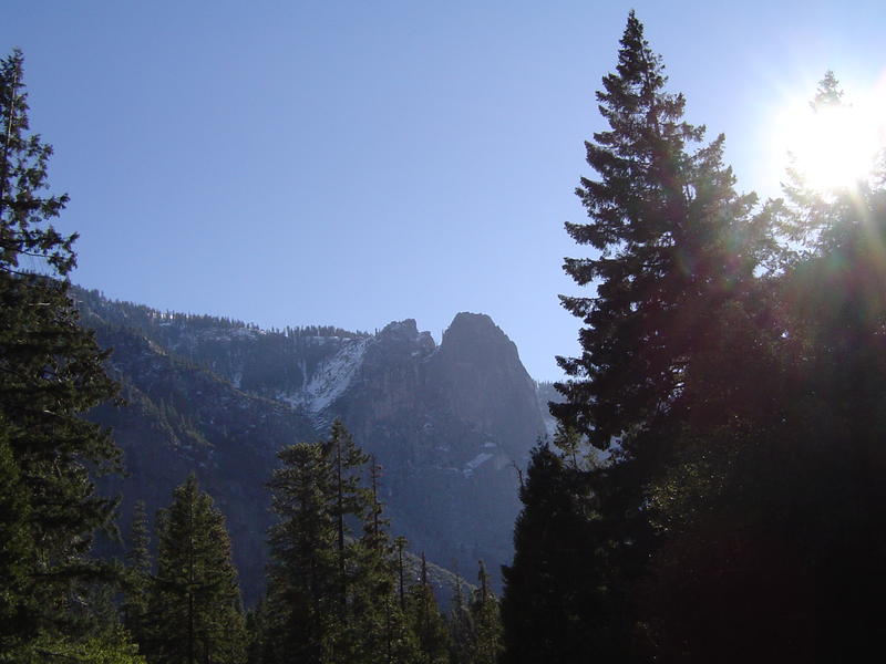 amazing mountain scenery of the yosemite national park