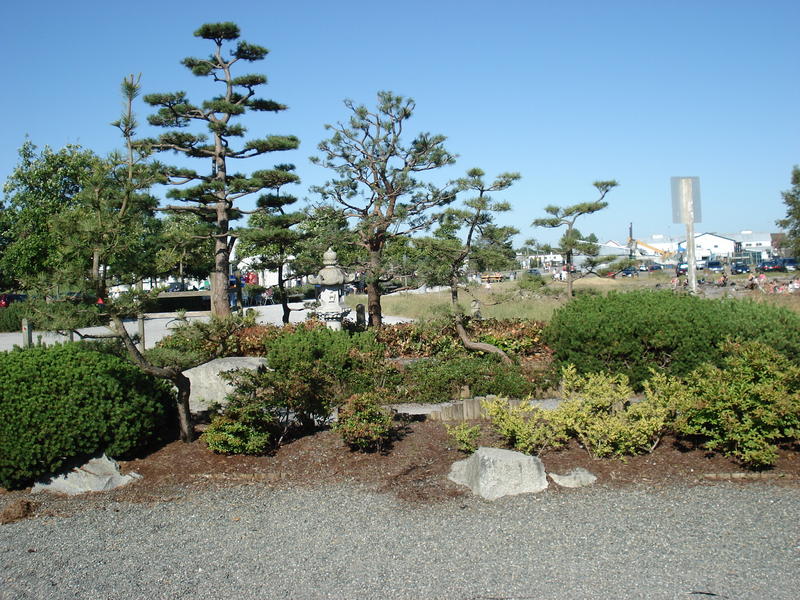Garry Point Japanese Garden, Steveston, BC - 1632 x 1224 - 878kb 