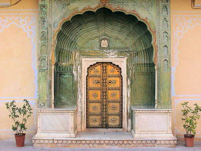 <p>Arched doorway inside Palace of Winds, Jaipur, Rajasthan</p>