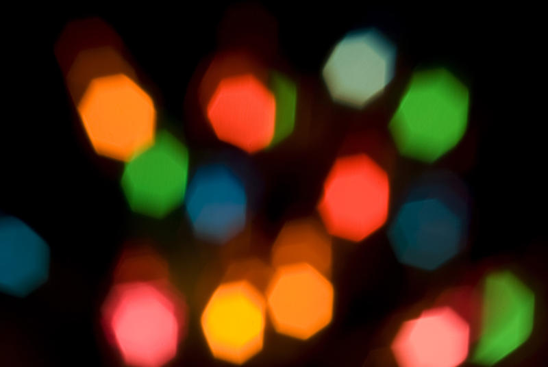a bokeh light effect created using a lens with 7 shutter leaves