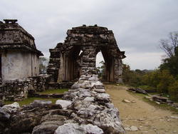 1813-Palenque Ruins