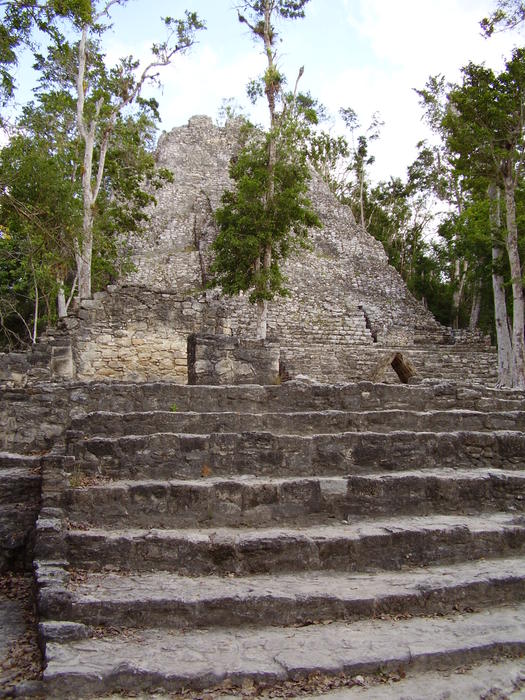 runis of the mayan civilisation