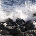 2592-breakwater waves