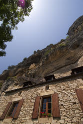 2768-cliff buildings