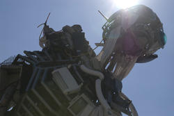 2751-eden project scrap robot WEEE man