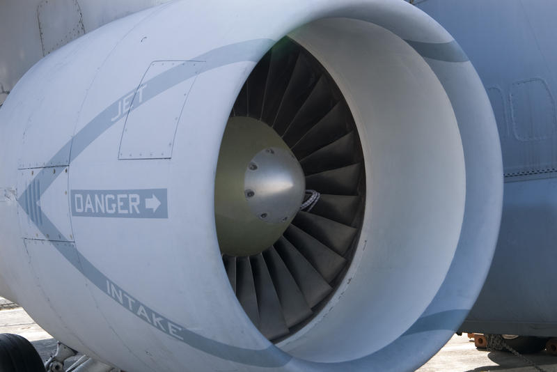 intake fan on a jet engine