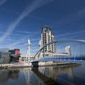 2167-Salford Quays Millennium footbridge