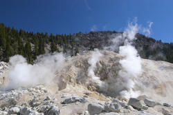 3014-Bumpass Hell Fumeroles