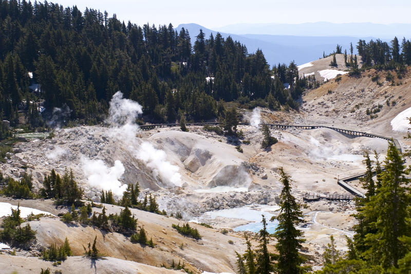 network fo walkways allows visitors to safely view the hot springs, fumeroles and mud pots in the Lassen Volcanic National Park