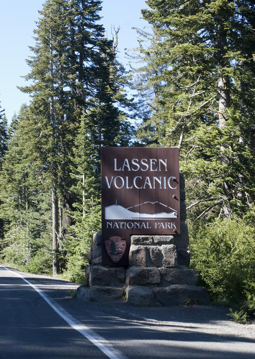 Entrance sign to the Lassen Volcanic National Park