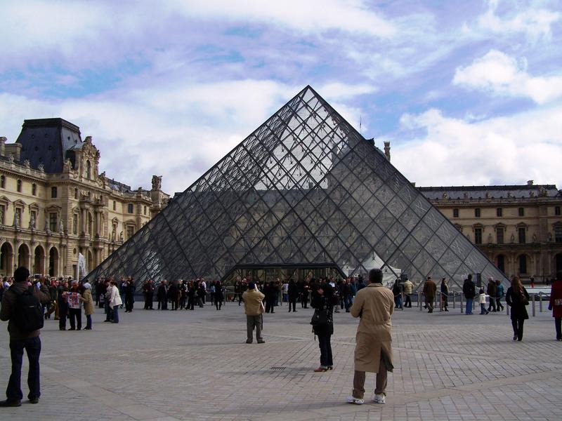<p>Louvre Pyramid</p>