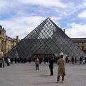 3712-Louvre_Pyramid.JPG