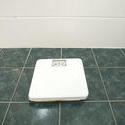 3792-bathroom scales