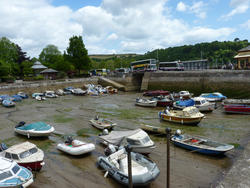 4191-dartmouth_harbour.jpg