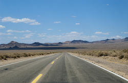 3060-long desert road