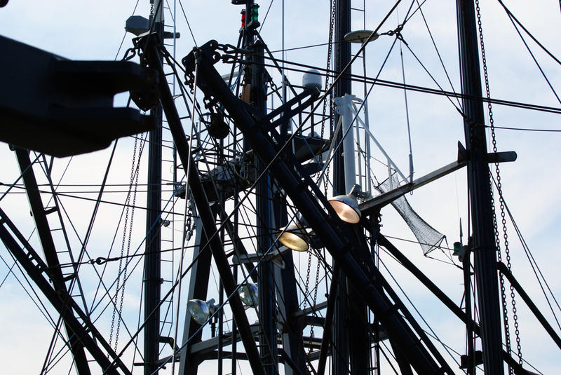 <p>Fishing Vessel Rigging</p>The top of a fishing vessel's rigging