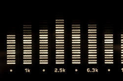 4003-spectrum analyser