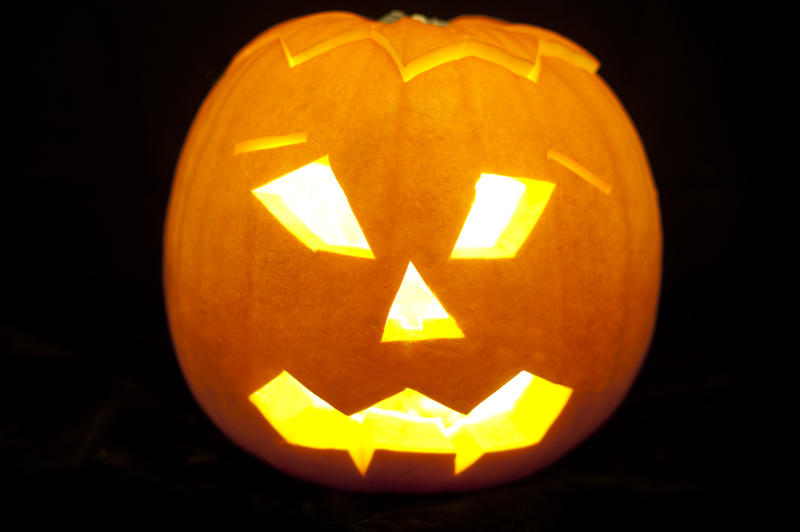 a creepy halloween jack-o-lantern