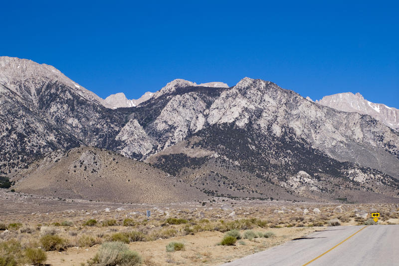 Impressive range of mountains including mount whitney, continental americas tallest summit