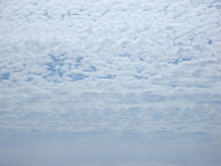 4354   fluffy clouds 