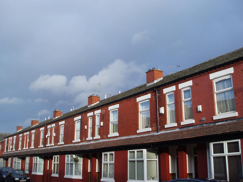 a line of terraced houses in south manchester, england