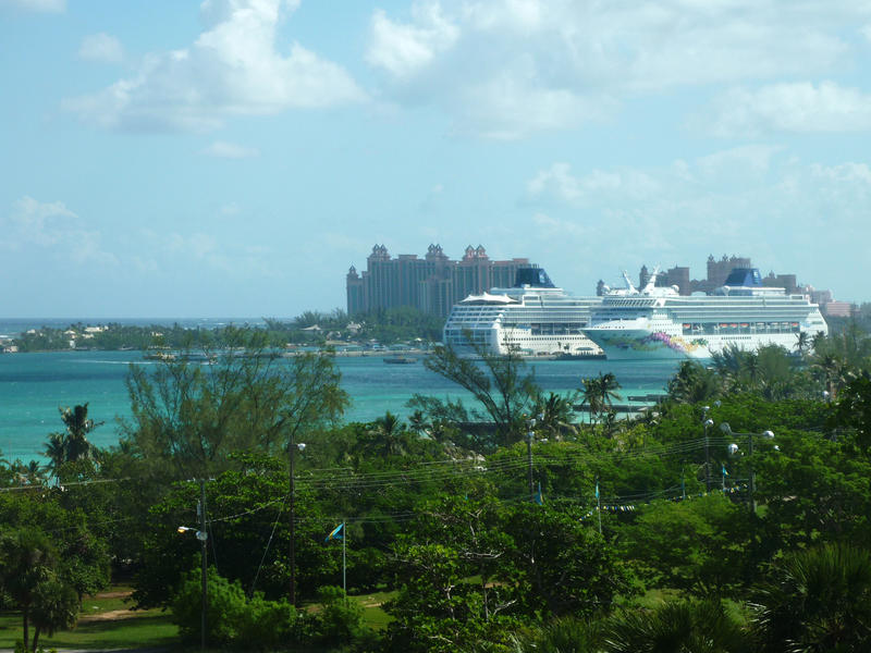 cruise ships docked on grand bahama : editorial use