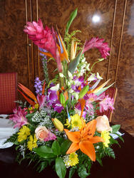 4807   flower arrangement