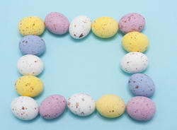 5070   Mini Egg Easter Frame