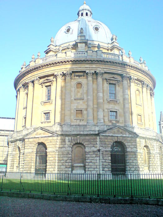 <p>The Radcliff Camera, Oxford, UK</p>