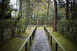 6042   temple walkway