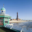 7649   Blackpool North Pier and Tower