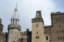 7561   Exterior facade Cardiff Castle