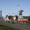 7663   Blackpool street scene
