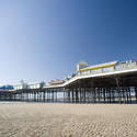 7664   Blackpool central pier