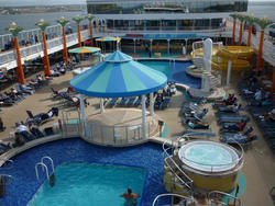 6699   Swimming pool on a cruise liner