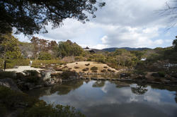 6064   Isuien Garden