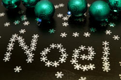 6822   Noel snowflake greeting