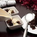 8454   Pouring brandy custard onto Christmas pudding