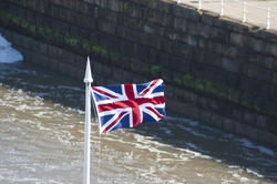8010   British national flag