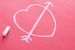 11533   Romantic chalk heart drawing