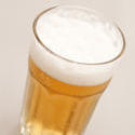 10440   Cold beer in a glass