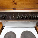 8218   Electric cooker