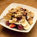 10260   Healthy breakfast cereal with fruit and yoghurt