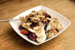 10261   Muesli with fresh diced fruit